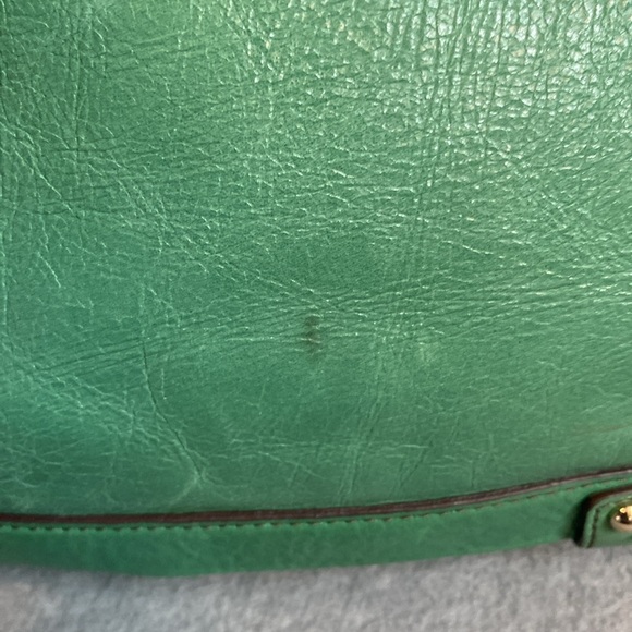 💚ETIENNE AIGNER💚Vintage Large Green Shoulder Bag/Scarf Included/EUC - Picture 9 of 13